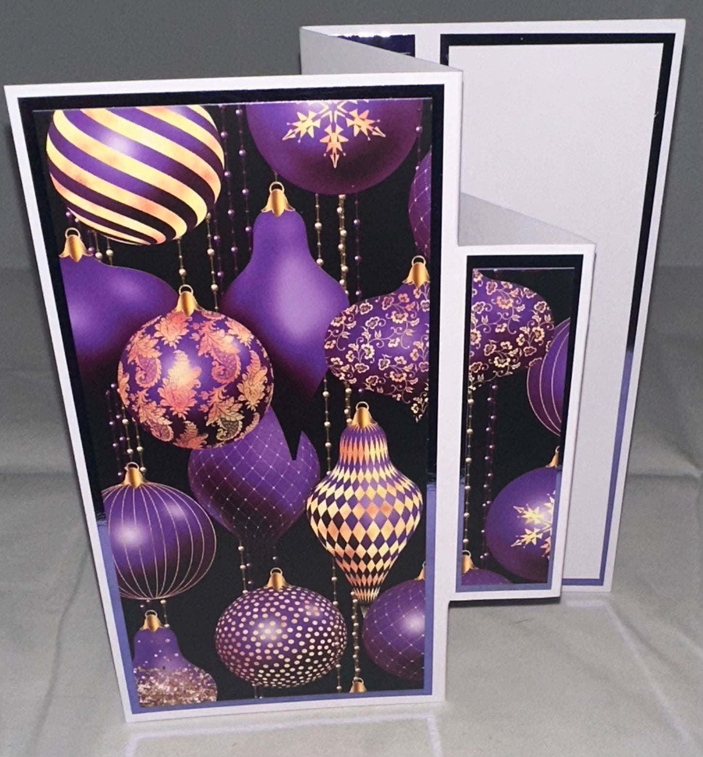 Tri-Fold Shutter Christmas Cards 6x6ā & 5x7ā